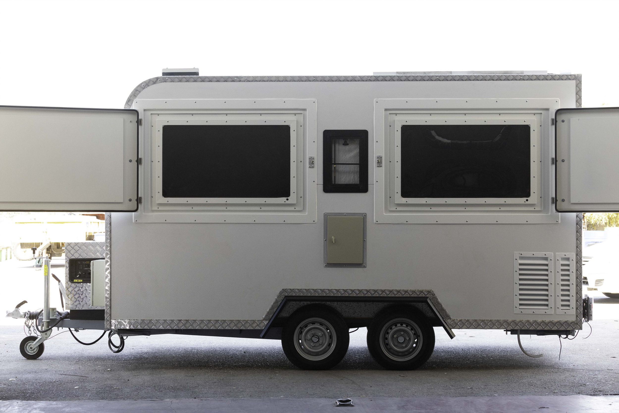Israel Spokesman’s Department Command Post - Rasta 4x4